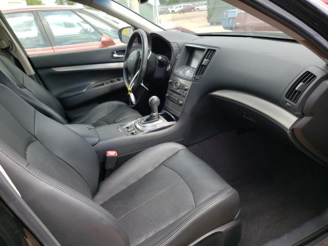 2015 INFINITI Q40 JN1CV6AR1FM520145