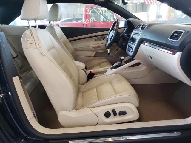 2011 VOLKSWAGEN EOS LUX WVWFW7AH8BV002977