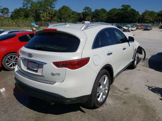 2016 INFINITI QX70 JN8CS1MU8GM670896