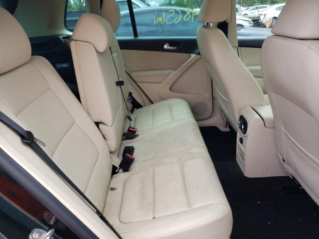 2017 VOLKSWAGEN TIGUAN WOL WVGSV7AX0HW508830