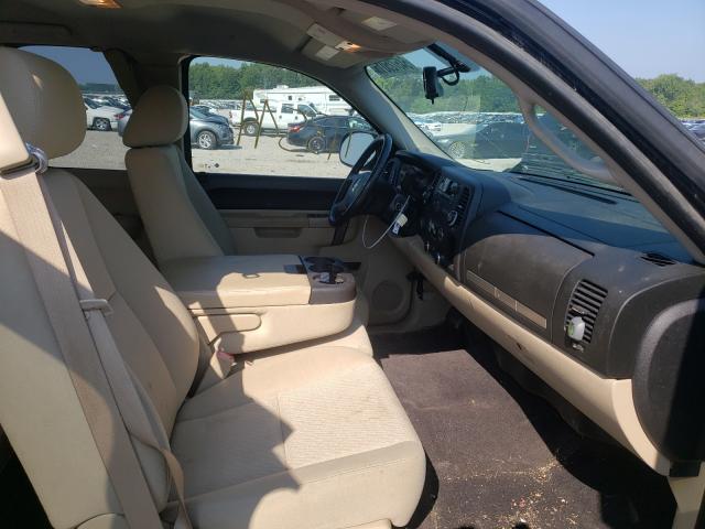 1GCRKSE38BZ177989 Chevrolet Silverado 2011. Фото: 4