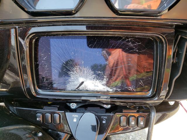 2021 HARLEY-DAVIDSON FLHTCUTGSE 1HD1TBH10MB953773