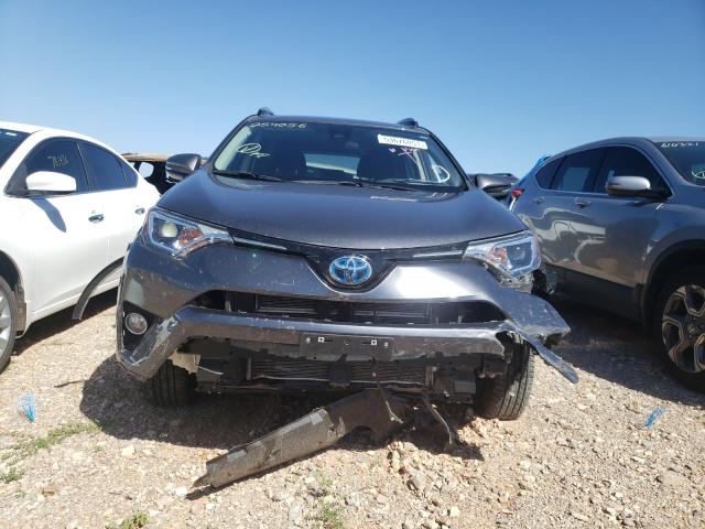2018 TOYOTA RAV4 HV LE JTMRJREV2JD254056
