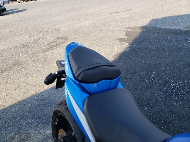2015 SUZUKI GSX-S750 JS1GR7NA7F2100733
