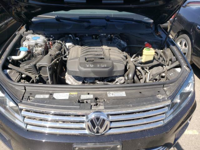 2016 VOLKSWAGEN TOUAREG SP WVGEF9BP2GD008392