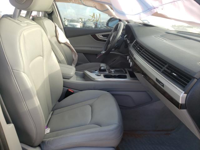 VIN WA1LHAF72KD038349 2018 Audi Q7, Premium Plus no.5