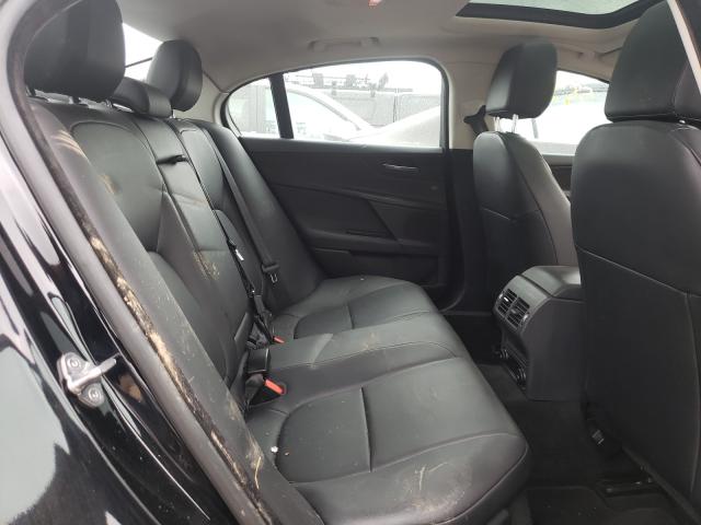 2018 JAGUAR XE SAJAR4FX9JCP27502