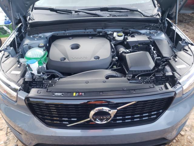 2021 VOLVO XC40 T5 R- YV4162UMXM2614573