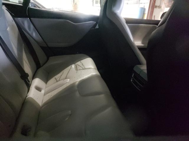 2015 TESLA MODEL S 85 5YJSA1H22FFP70776