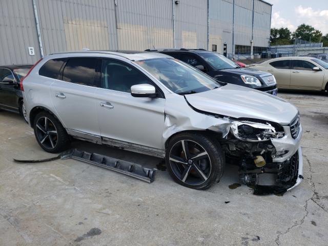 2015 VOLVO XC60 T6 PR YV4902RK2F2667878