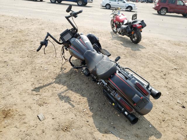 2018 HARLEY-DAVIDSON FLHXSE CVO 1HD1PXL39JB955415