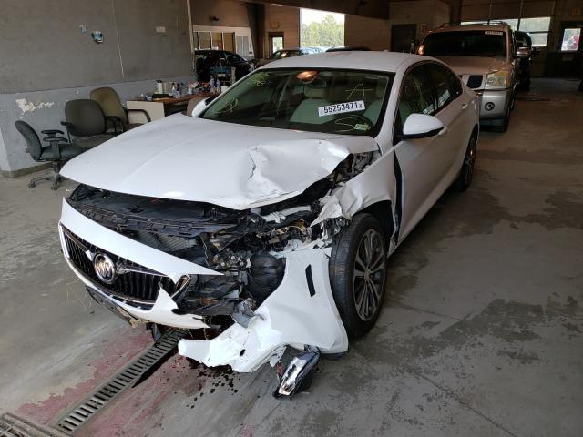 2018 BUICK REGAL ESSE W04GP6SX4J1125662