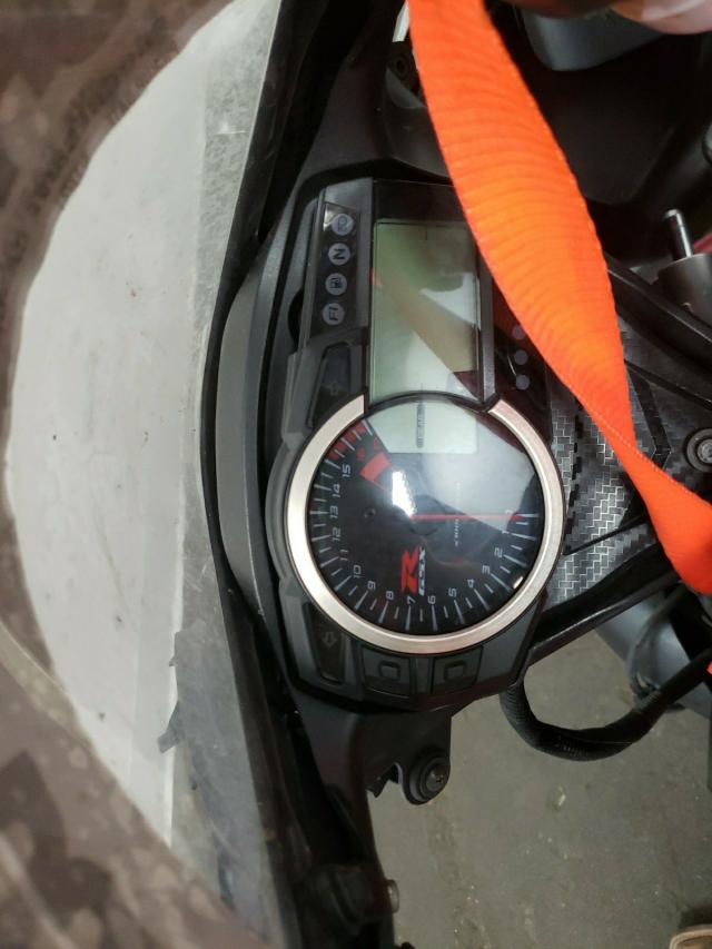 2017 SUZUKI GSX-R600 JS1GN7FA4H2101139