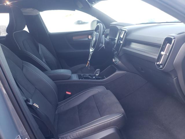 2021 VOLVO XC40 T5 R- YV4162UMXM2614573