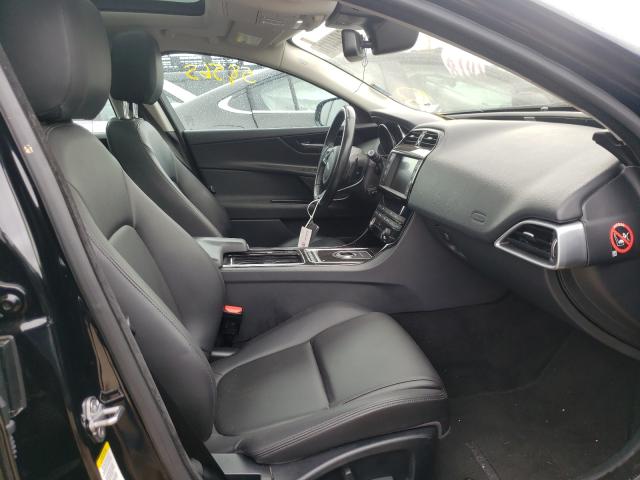 2018 JAGUAR XE SAJAR4FX9JCP27502