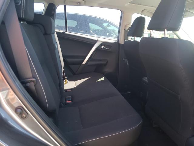 2018 TOYOTA RAV4 HV LE JTMRJREV2JD254056