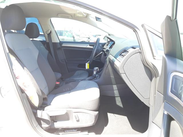 2016 VOLKSWAGEN E-GOLF SE WVWKP7AU5GW913150