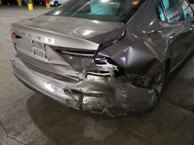 2019 VOLVO S60 T5 MOM 7JR102FK4KG003441