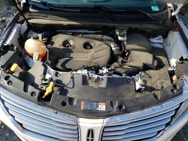 2017 LINCOLN MKC RESERV 5LMCJ3C94HUL04385