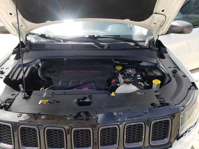 2019 JEEP COMPASS TR 3C4NJDDB9KT671324