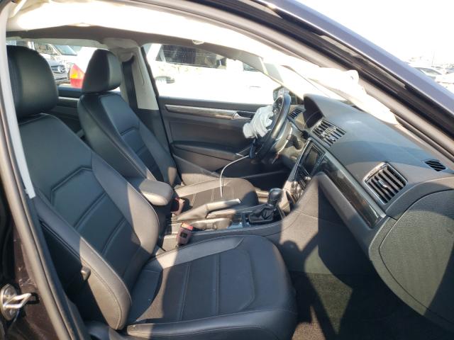 2018 VOLKSWAGEN PASSAT 1VWBA7A3XJC023161