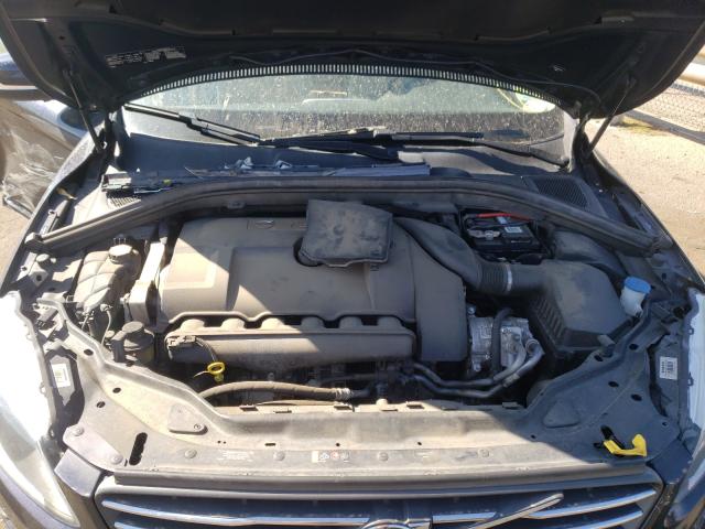 2016 VOLVO XC60 T6 PR YV4902RK6G2791217