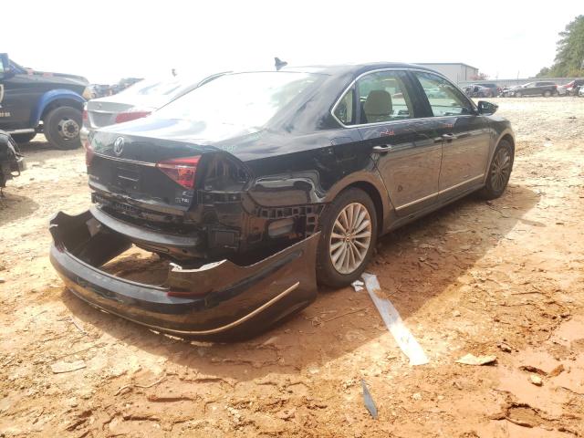 2017 VOLKSWAGEN PASSAT SE 1VWBT7A31HC058546