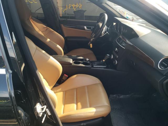 2012 MERCEDES-BENZ C 63 AMG WDDGF7HB4CA657951