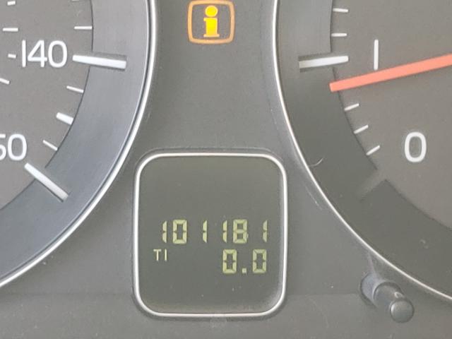 2011 VOLVO C30 T5 YV1672MK8B2246440