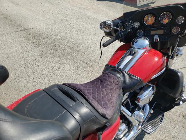 2011 HARLEY-DAVIDSON FLHTK 1HD1KEM31BB662613