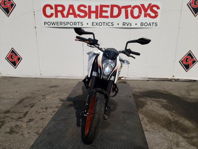 2016 KTM RC 390 MD2JGJ409GC286403