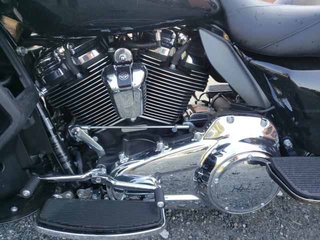 2019 HARLEY-DAVIDSON FLTRU 1HD1KGF1XKB683631
