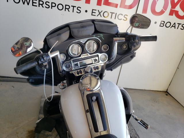 2009 HARLEY-DAVIDSON FLHTCU 1HD1FC41X9Y675178