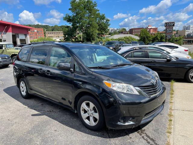 2013 TOYOTA SIENNA LE 5TDKK3DC3DS292805