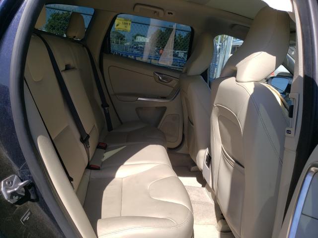 2016 VOLVO XC60 T6 PR YV4902RK6G2791217