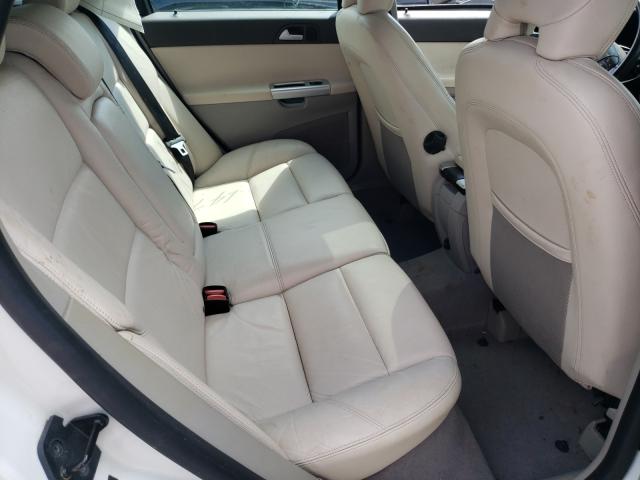 2011 VOLVO V50 T5 YV1672MW0B2635589