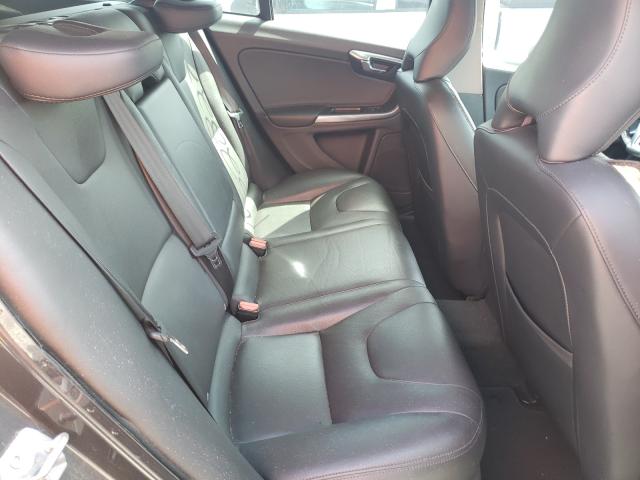 2015 VOLVO V60 PREMIE YV140MEK4F1256996