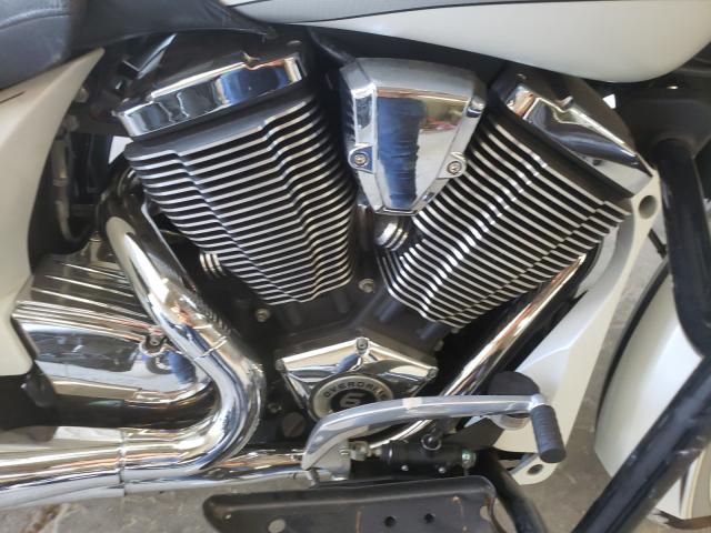 2016 VICTORY MOTORCYCLES MAGNUM 5VPYW36N7G3049616