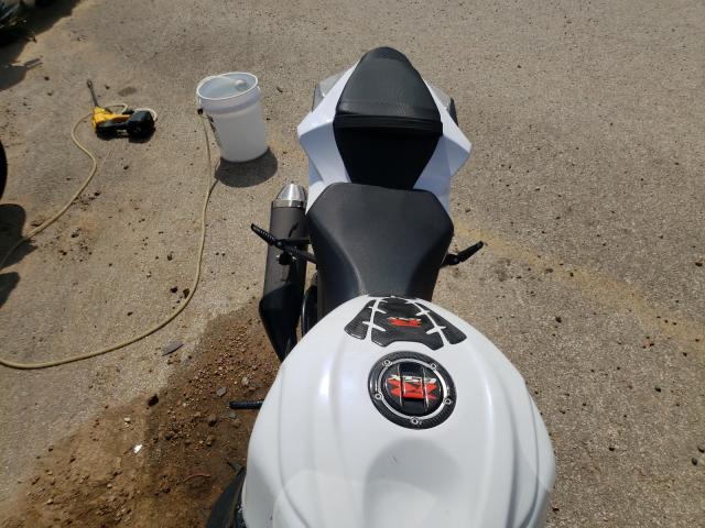 2019 SUZUKI GSX-R600 JS1GN7FA7K7100531
