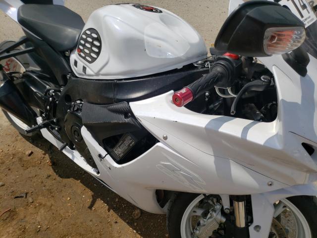 2019 SUZUKI GSX-R600 JS1GN7FA7K7100531
