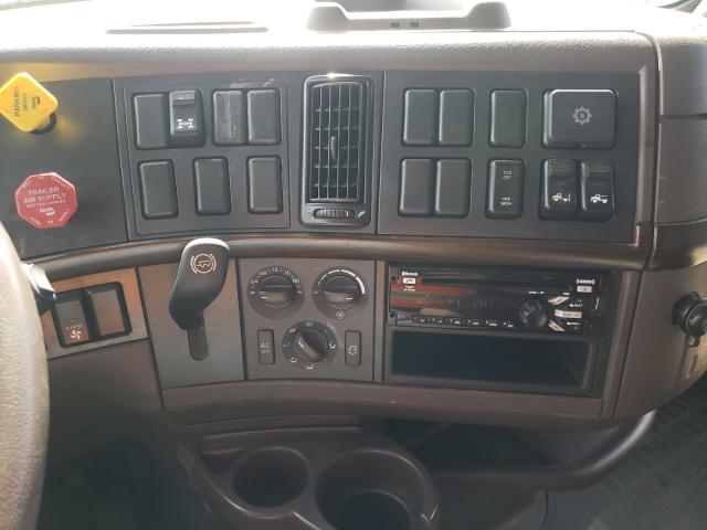 2017 VOLVO VN VNL 4V4NC9EH1HN991759