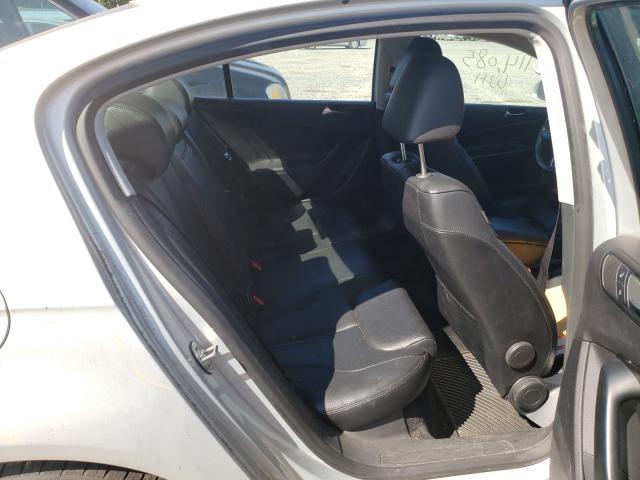 2010 VOLKSWAGEN PASSAT KOM WVWJM7AN9AE105555