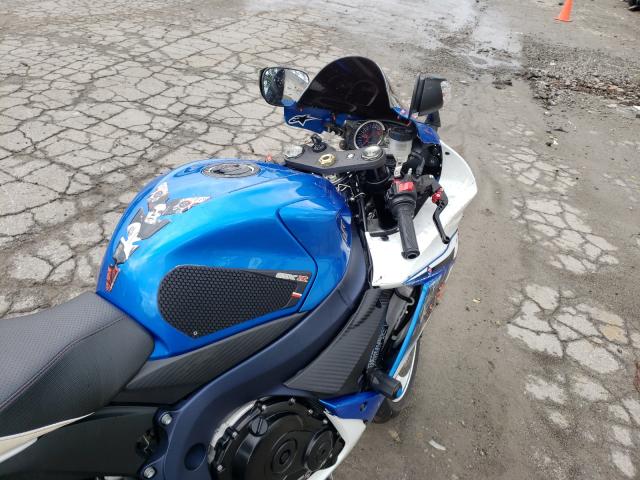 2011 SUZUKI GSX-R600 JS1GN7FAXB2102268