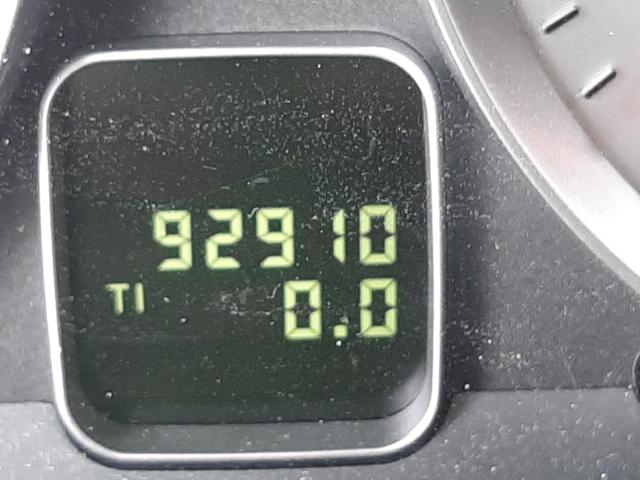 2011 VOLVO C70 T5 YV1672MC3BJ113843