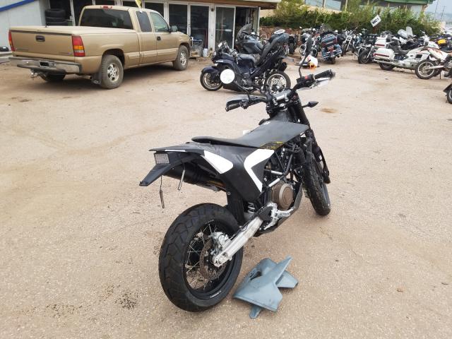 2021 KTM MOTORCYCLE VBKUSV406MM709063