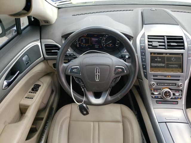 2017 LINCOLN MKZ PREMIE 3LN6L5A92HR657465