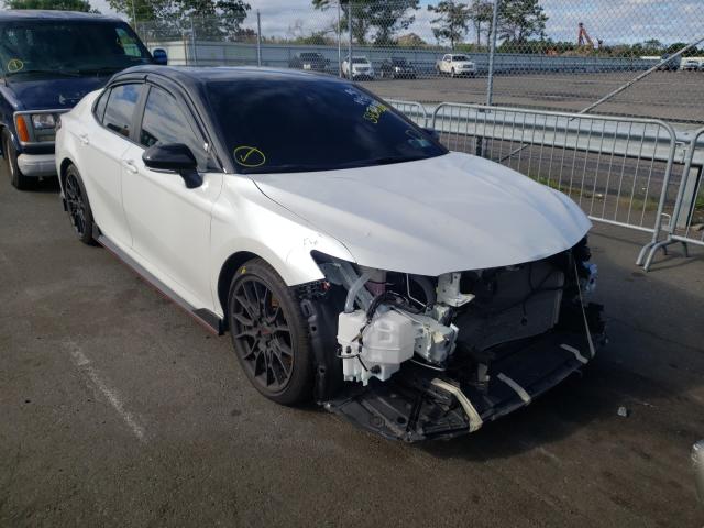 Auction sale of the 2021 TOYOTA CAMRY , vin: 4T1KZ1AK4MU050432, lot number: 54360081