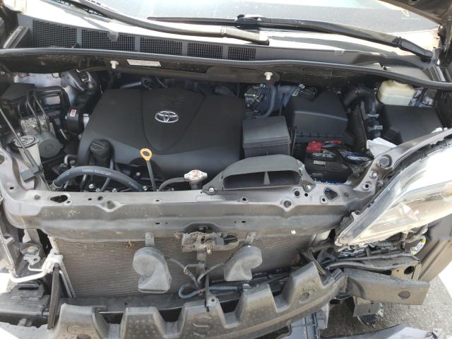 2017 TOYOTA SIENNA SE 5TDXZ3DC8HS793227