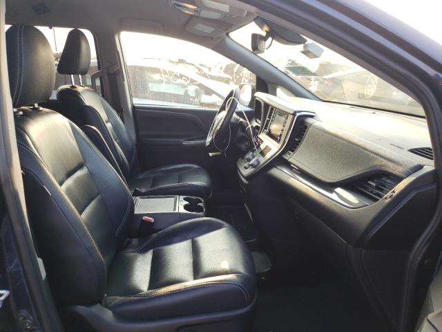 2019 TOYOTA SIENNA SE 5TDXZ3DC3KS978017