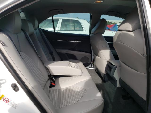 2018 TOYOTA CAMRY L/LE 4T1B11HK9JU027673